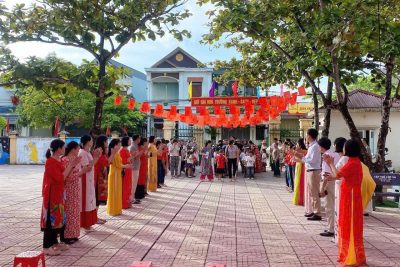 Trường Tiều học Mai Sơn tổ chức: Lễ chào đón học sinh lớp 1 năm học 2025-2026